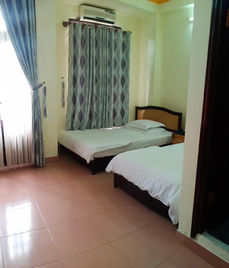 Cat Phu Hotel 부온마투옷 외부 사진